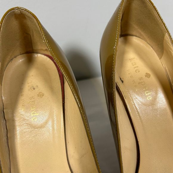 Kate Spade Patent Leather Round‎ Toe Pump Heels Womens 6.5 Tan - Picture 11 of 12